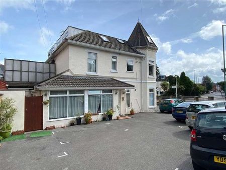 Chine Walk House, Alum Chine Road, Westbourne, Bournemouth, BH4 - Photo 4