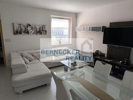 Pronájem bytu 2+kk 69 m² - Photo 2