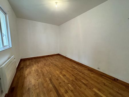 Location Appartement 1 pièces 34 m2 à Saint-Quentin - Photo 3