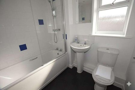 Wood Leys, Chelmsford, Essex, CM1 - Photo 5