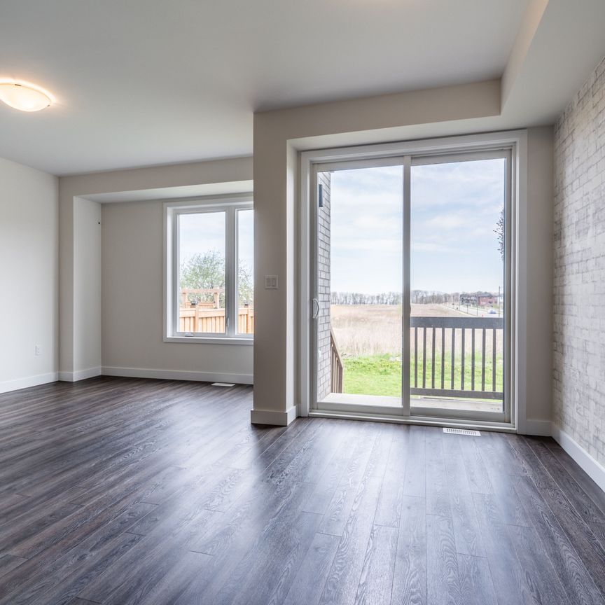 For Lease - 6 Bedrock Drive, Hamilton, Ontario - Photo 1