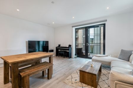 Osiers Road, SW18, London - Photo 2