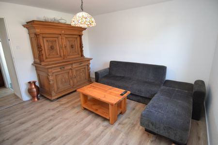 City-Residence: Einfache ausgestattete, kleine 2-Zi.-Wohnung am westlichen Stadtrand - Photo 4