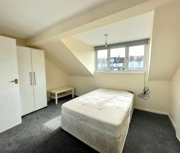 5 bedroom terraced house to rent - Photo 3