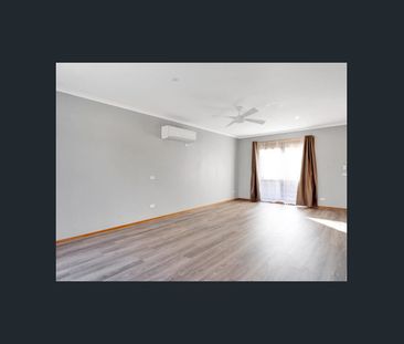 2 bedroom unit - Photo 1
