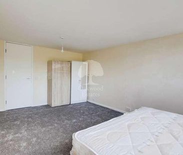 Heritage Close, Uxbridge, UB8 - Photo 6