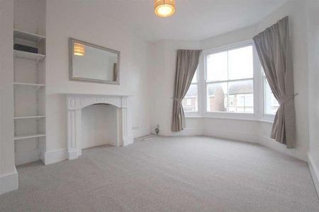 Cromer Road, Southend On Sea, SS1 - Photo 5