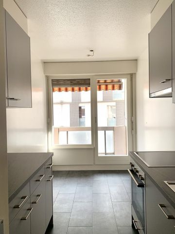 Proche Jonction : 4 pièces avec balcon - Photo 4