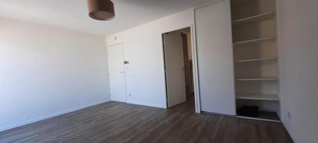 TOULOUSE / Location Appartement 1 Pièce 33 m² - Photo 2