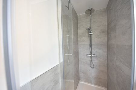 Micklefield Road, High Wycombe, Buckinghamshire,HP13 - Photo 4