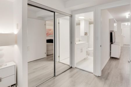 For Lease - 111 Elizabeth Street Unit# 538, Toronto, Ontario - Photo 2