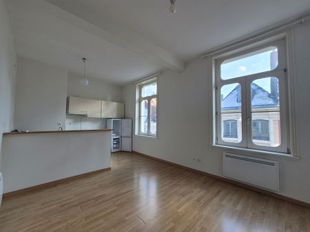 Location Appartement 2 pièces 46m² - Photo 2