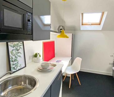 Double Deluxe Room - Photo 5