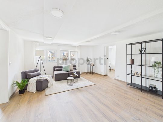 Charming 4.5-room apartment in a historic building in Steg VS - Photo 1