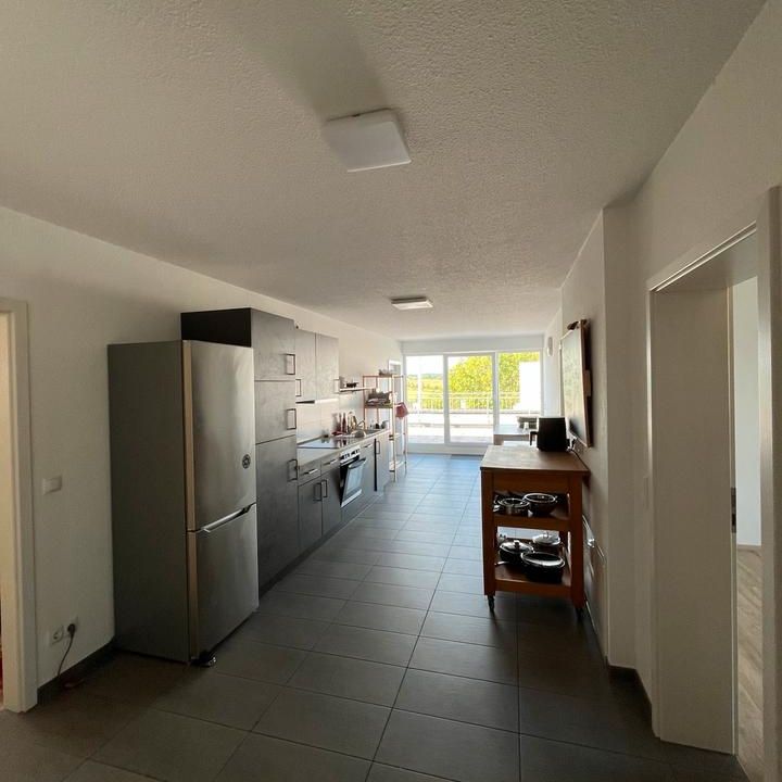 WG-Zimmer / Wohnung mit eigenem Badezimmer und großer Dachterasse - Photo 1