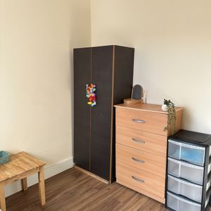 Room in a Shared House, Millais Road, E11 - Photo 3