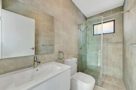 8A Atlas Place, Winston Hills NSW 2153 - House For Rent | Domain - Photo 5