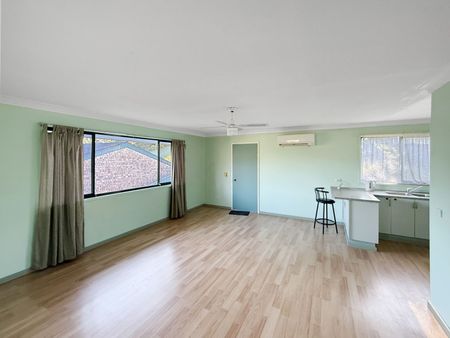 Home For Rent - Photo 3