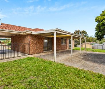 Spacious 4-Bedroom Family Home with Ducted Air Conditioning & Large... - Photo 6