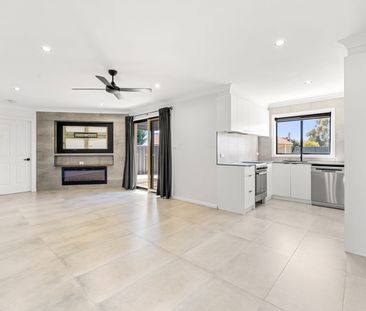 11 Gasking Close, Dunlop ACT 2615 - House For Rent | Domain - Photo 4