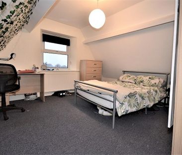 6, Clarke Dell, Botanical Gardens, Sheffield, S10 2NR - Photo 2