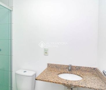 Apartamento com 3 quartos e 66m² para alugar em Humaitá, Porto Alegre. - Photo 6