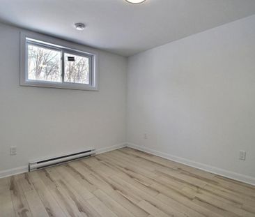 1158 Rue Beauregard, J4K 2L6, J4K 2L6, Longueuil - Photo 4