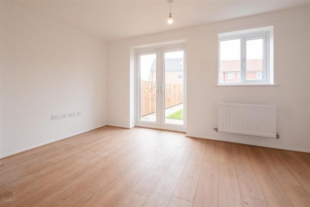 2 bedroom semi-detached house to rent - Photo 1