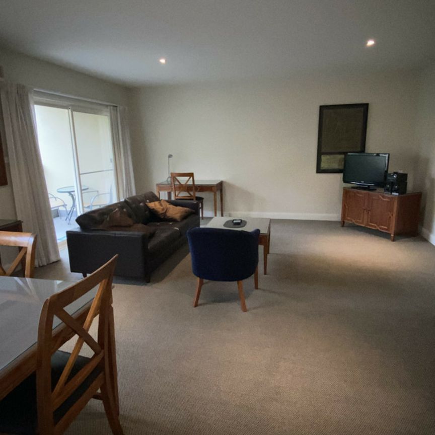 54/10 Dominion Circuit, Forrest ACT, Belconnen - Photo 1