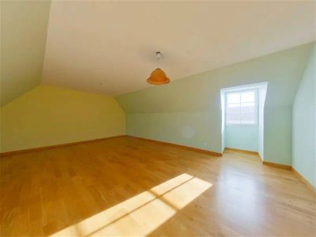 Location appartement 5 pièces - 145m² à Chauvigny (86300) - Photo 5