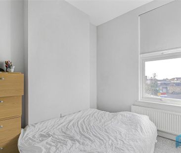 2 bedroom maisonette to rent - Photo 6