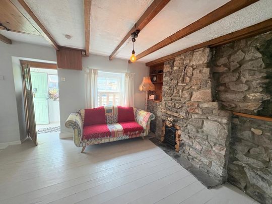 3 bedroom semi-detached house to rent - Photo 1