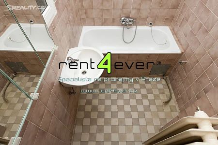 Pronájem bytu 2+1 80 m² - Fotografie 5
