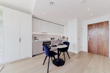 1 Bedroom Apartment Flat63 - Photo 3