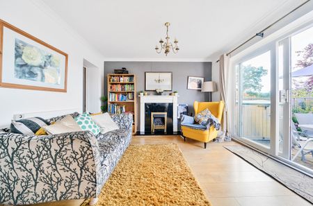 4 bedroom detached house to rent - Photo 3