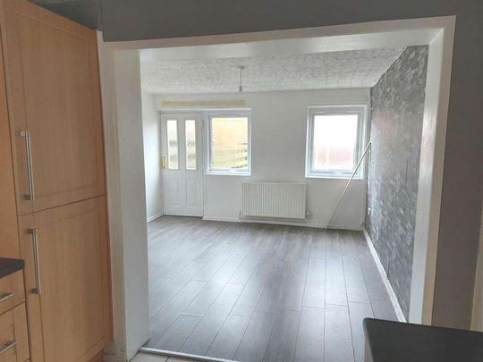 Abbeywood, Skelmersdale, WN8 - Photo 1