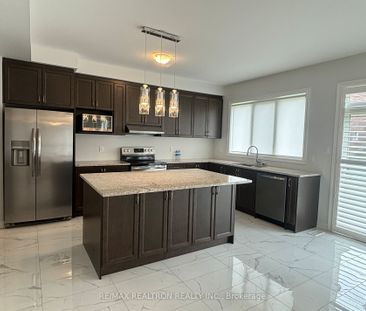For Lease - 11 Father Muckle Avenue, Georgina, Ontario - Photo 3