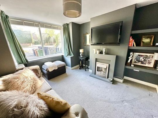 4 bedroom semi-detached house to rent - Photo 1