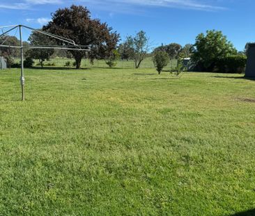 Cosy three bedroom home - Photo 5