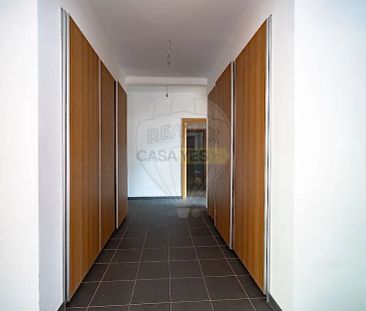 Apartment T4 in Santo António dos Olivais, Coimbra - Photo 4