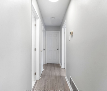 For Lease - 4 Royal Salisbury Way, Brampton, Ontario - Photo 3