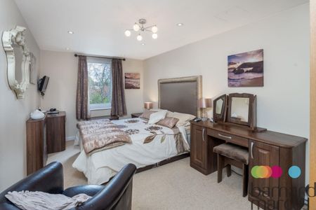 Torrington Park - Photo 3