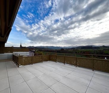 ERSTBEZUG! Exklusive 3.5-Zimmer-Attikawohnung in Alterswil - Photo 4