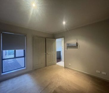 Spacious Ground-Floor Apartment in Prime Central Location - Photo 3