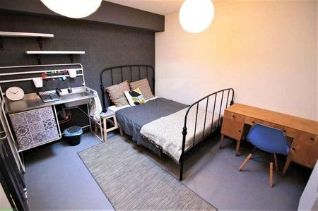 A Far Gosford Street, Coventry, CV1 - Photo 5