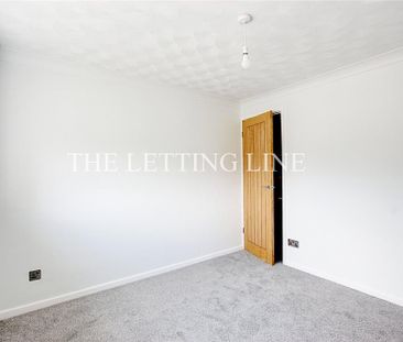 2 bedroom maisonette to rent - Photo 5