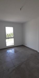 Location Appartement 2 pièces 41m² ARLES 13200 - Photo 4