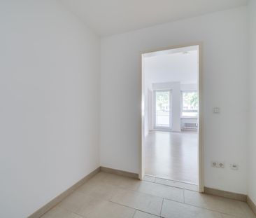 Vollständig renovierte 1,5-Zimmer Wohnung im Univiertel zu vermieten - Photo 1