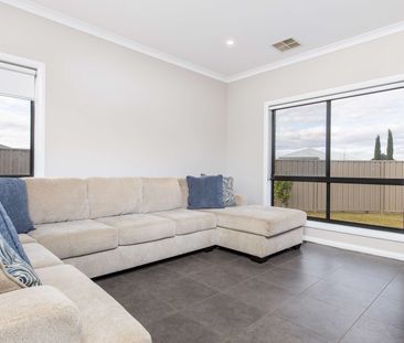 28 Central Park Drive - Photo 1