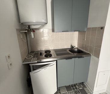 Location Appartement 1 pièce 21m² ORLEANS 45000 - Photo 1
